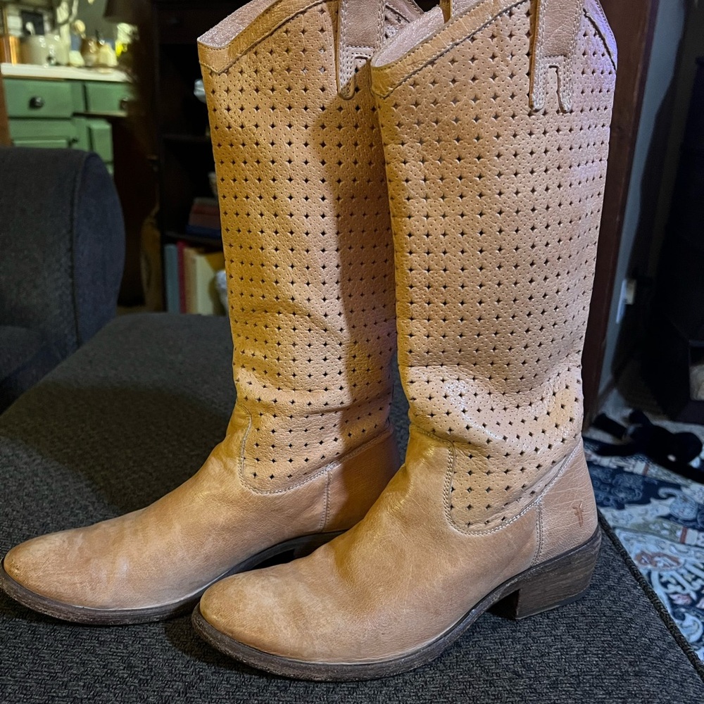 Frye tan western boots.